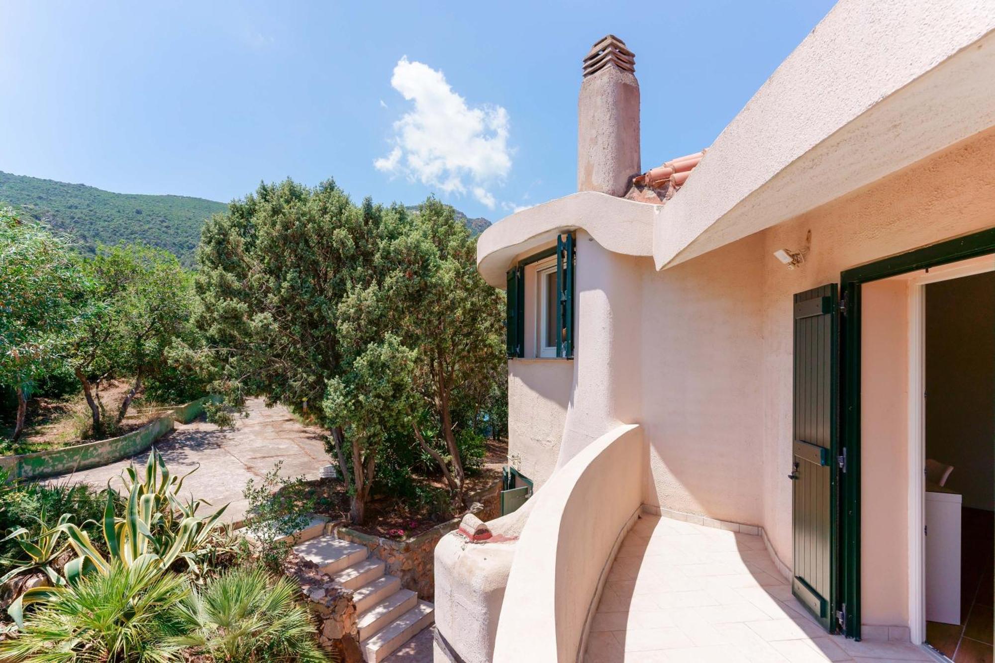 B&B Villa Zola Capoterra Exteriér fotografie